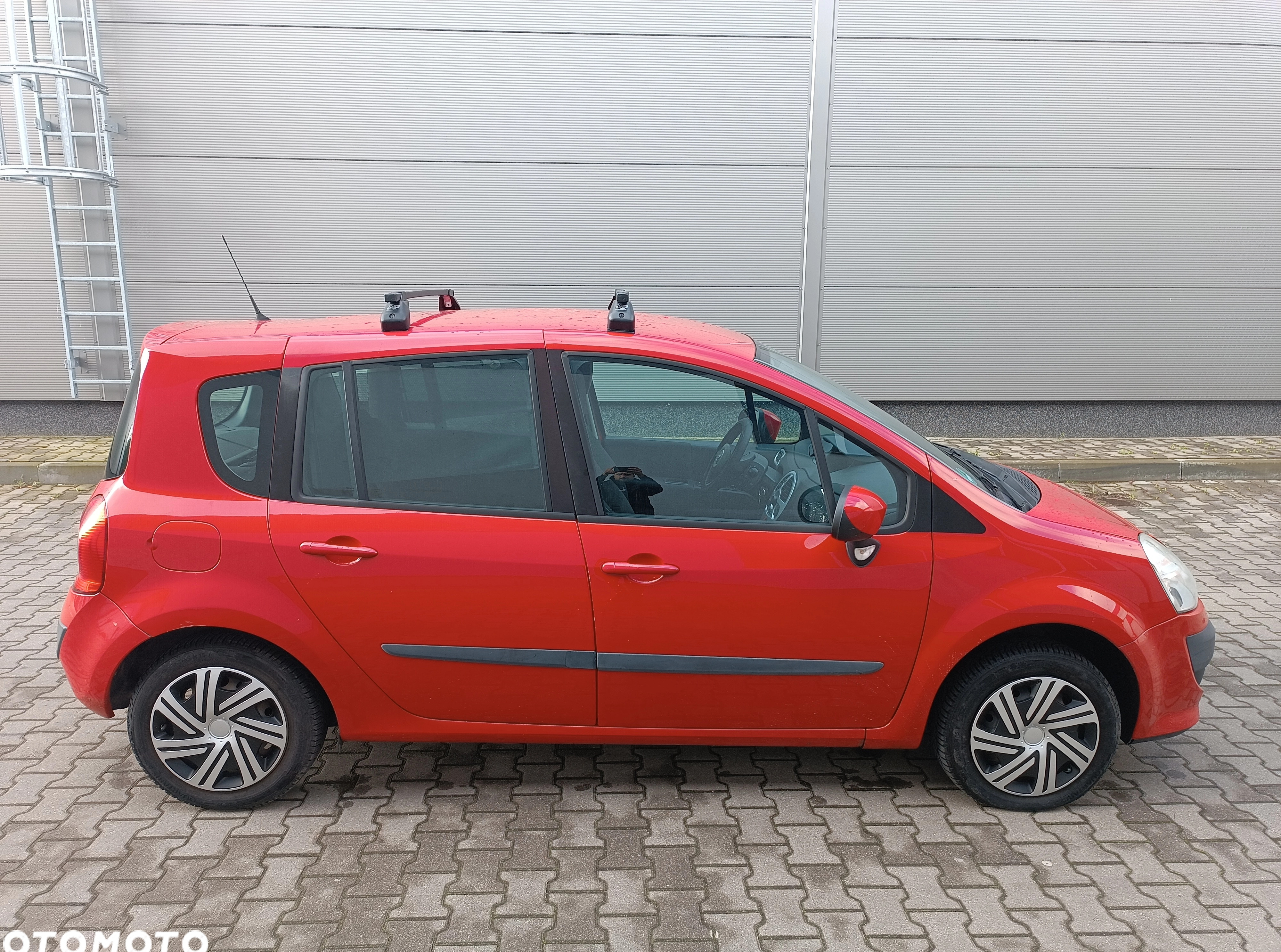 Renault Modus cena 8900 przebieg: 138200, rok produkcji 2009 z Katowice małe 172